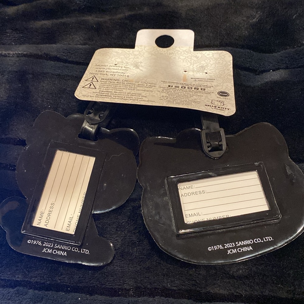 Hello Kitty Luggage Tags - Picture 2 of 2